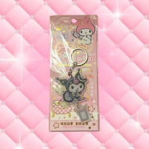 Sanrio kawaii Halloween witch kuromi acrylic keychain 🎃